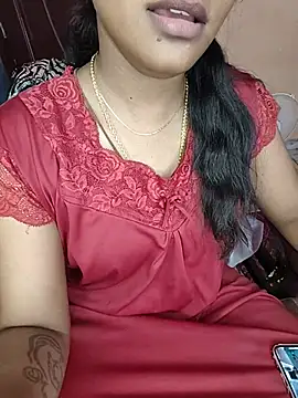 Snapshot of Tamil__Thara003 chatting on July 2026 04:08:01 AM Tamil Thara003 online show from July 2026 04:08:01 AM
