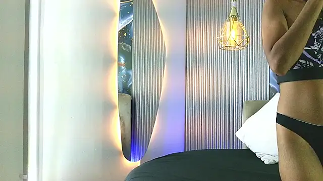 ELLIEPARKER CR online show from June 2026 11:40:02 AM