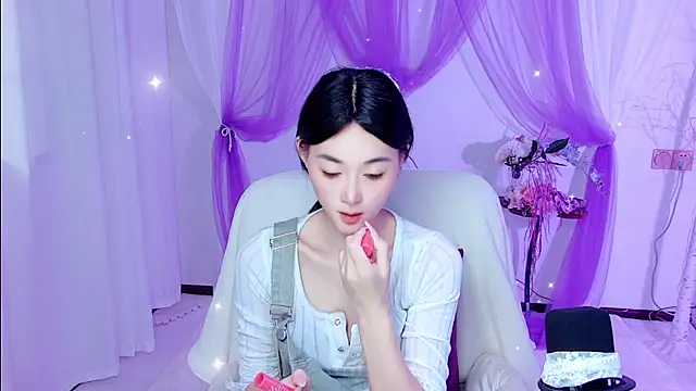 Snapshot of Tili_Lucky chatting on July 2026 12:59:02 AM Tili Lucky online show from July 2026 12:59:02 AM