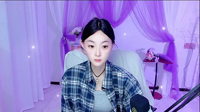 Snapshot of Tili_Lucky chatting on July 2026 12:46:01 AM Tili Lucky online show from July 2026 12:46:01 AM