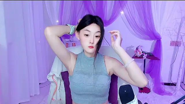 Snapshot of Tili_Lucky chatting on July 2026 12:57:01 AM Tili Lucky online show from July 2026 12:57:01 AM