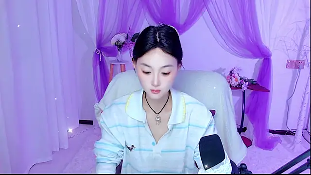 Snapshot of Tili_Lucky chatting on July 2026 11:04:02 AM Tili Lucky online show from July 2026 11:04:02 AM