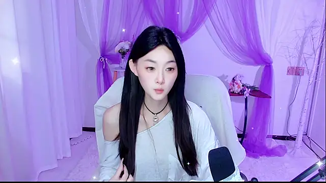 Snapshot of Tili_Lucky chatting on July 2026 01:10:02 AM Tili Lucky online show from July 2026 01:10:02 AM