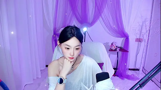Snapshot of Tili_Lucky chatting on July 2026 01:15:02 AM Tili Lucky online show from July 2026 01:15:02 AM