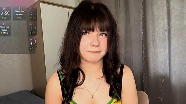 Snapshot of EmilyMercurial chatting on May 2026 08:00:01 AM EmilyMercurial online show from May 2026 08:00:01 AM