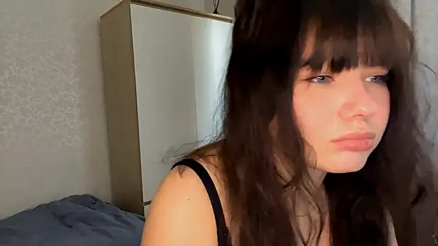 Snapshot of EmilyMercurial chatting on May 2026 10:00:01 AM EmilyMercurial online show from May 2026 10:00:01 AM