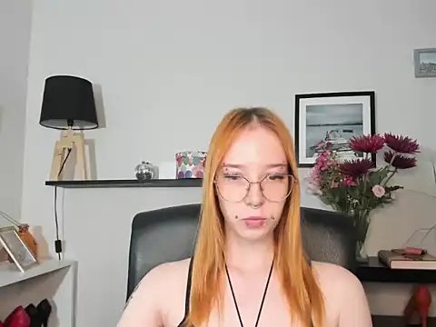 Snapshot of foxSonya chatting on June 2026 05:41:02 AM foxSonya online show from June 2026 05:41:02 AM