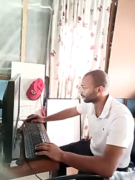 Snapshot of Camodick chatting on October 2025 08:27:02 AM Camodick online show from October 2025 08:27:02 AM