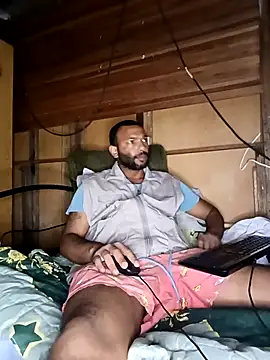 Snapshot of Camodick chatting on November 2025 08:03:01 PM Camodick online show from November 2025 08:03:01 PM