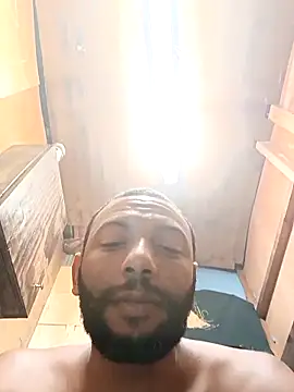 Snapshot of Camodick chatting on November 2025 09:48:02 PM Camodick online show from November 2025 09:48:02 PM