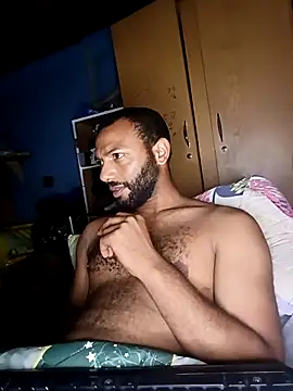 Snapshot of Camodick chatting on November 2025 10:44:02 PM Camodick online show from November 2025 10:44:02 PM