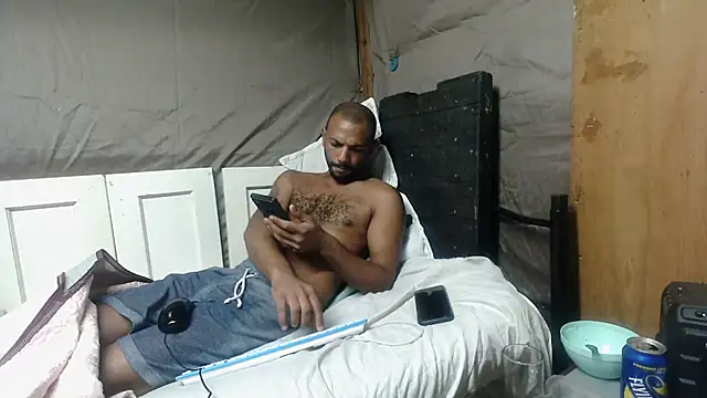 Snapshot of Camodick chatting on May 2026 04:34:01 PM Camodick online show from May 2026 04:34:01 PM