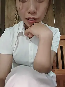 Snapshot of Miru_SEXYY chatting on May 2026 12:08:01 AM Miru SEXYY online show from May 2026 12:08:01 AM