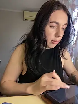 IsabellaJoutes online show from June 2026 01:06:02 PM