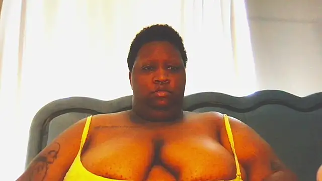 Snapshot of xxmoniquestarrxx chatting on May 2026 01:27:02 PM xxmoniquestarrxx online show from May 2026 01:27:02 PM
