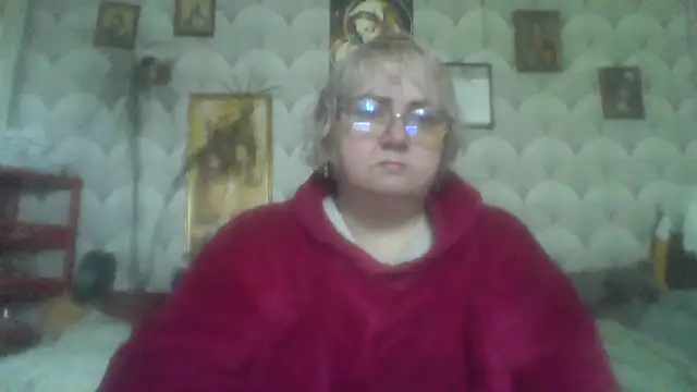 Snapshot of MarinaFarina53 chatting on May 2026 07:37:01 AM MarinaFarina53 online show from May 2026 07:37:01 AM