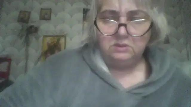 Snapshot of MarinaFarina53 chatting on May 2026 07:03:01 AM MarinaFarina53 online show from May 2026 07:03:01 AM