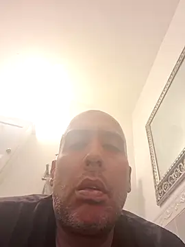Mikeyjoe2840 online show from May 2026 08:28:01 PM