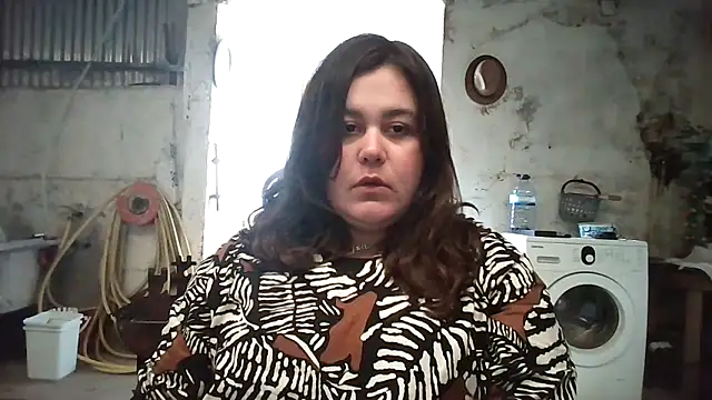 Snapshot of BUNNYMILA69 chatting on May 2026 05:51:01 PM BUNNYMILA69 online show from May 2026 05:51:01 PM