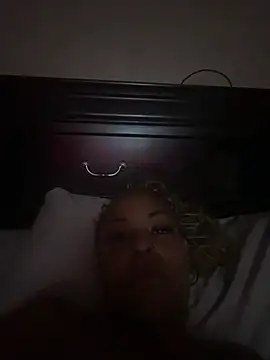 Missprettythang online show from May 2026 05:48:01 AM