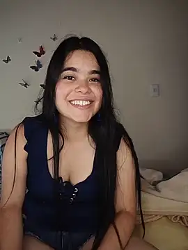 Snapshot of MiiaHott_W chatting on May 2026 02:56:02 PM MiiaHott W online show from May 2026 02:56:02 PM