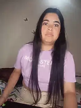Snapshot of MiiaHott_W chatting on May 2026 02:36:02 PM MiiaHott W online show from May 2026 02:36:02 PM