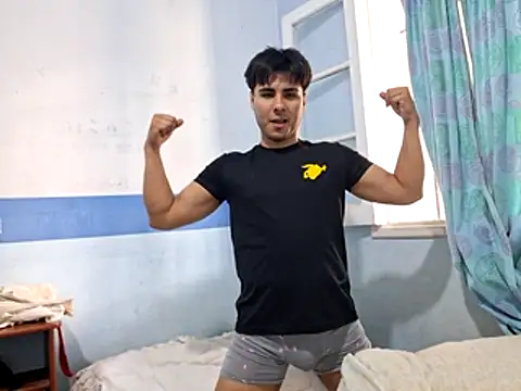 Alejandro026  online show from May 2026 05:07:02 PM