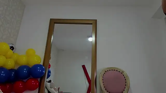 candy eyes  online show from June 2026 11:19:01 AM