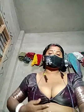 Miss-poly online show from June 2026 04:16:02 PM