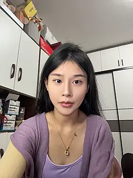Snapshot of cuteluky18 chatting on June 2026 01:46:01 PM cuteluky18 online show from June 2026 01:46:01 PM