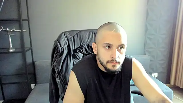 TroyWadee online show from June 2026 04:24:01 AM