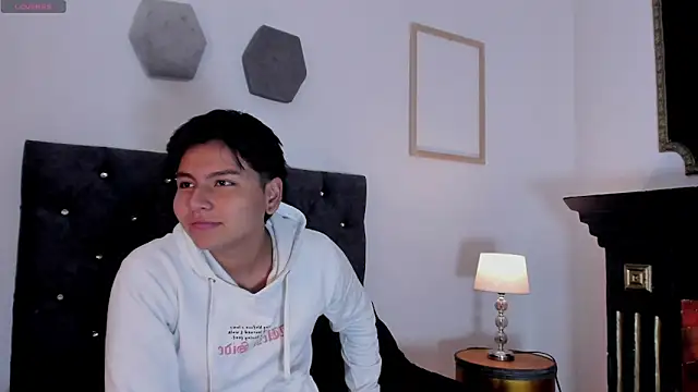  maximo 1 online show from June 2026 01:21:02 PM