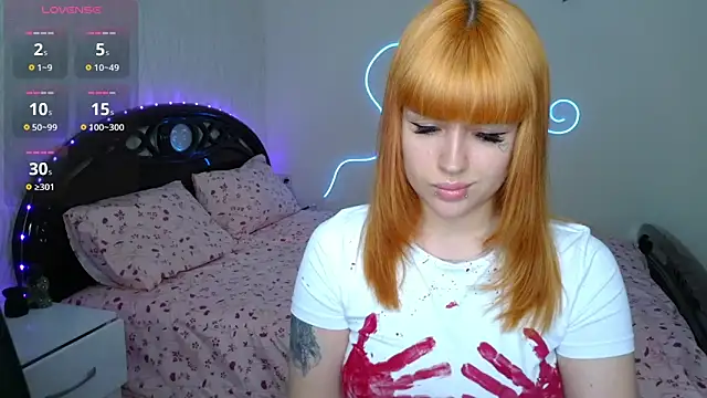 VelvetEmber online show from June 2026 04:05:01 PM