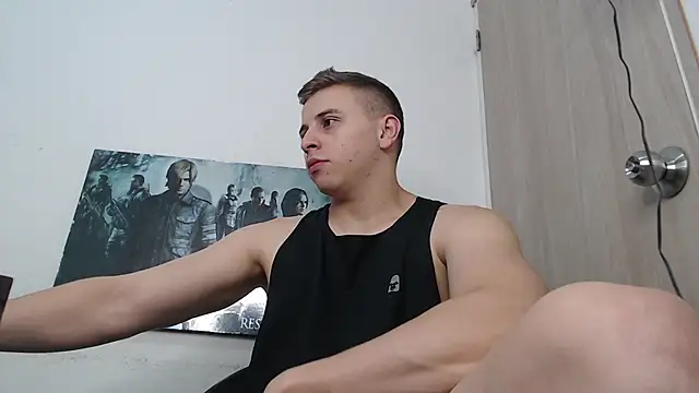 Snapshot of Draco_boy chatting on May 2026 11:03:01 PM Draco boy online show from May 2026 11:03:01 PM