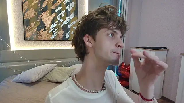 Snapshot of Bimbo_boy_ chatting on June 2026 03:10:02 PM Bimbo boy online show from June 2026 03:10:02 PM