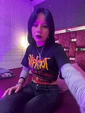 Levii Tatoo online show from May 2026 01:30:02 PM