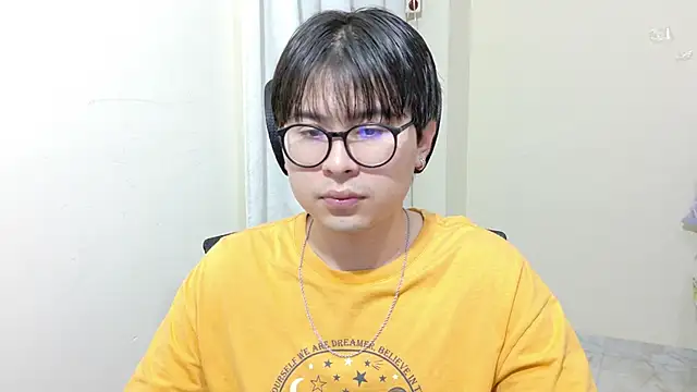 Snapshot of kuromi_boy chatting on June 2026 04:47:02 AM kuromi boy online show from June 2026 04:47:02 AM