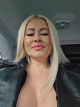 MILFBARBY online show from February 2026 08:24:01 AM