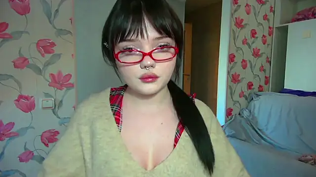 DarkxFoxy online show from June 2026 05:06:01 PM