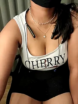 pink cupcake online show from June 2026 05:40:02 PM
