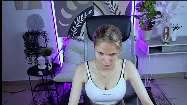 effyfetcher online show from July 2026 01:15:01 PM