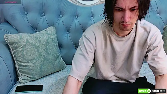 CalvinChapman online show from May 2026 06:15:02 PM
