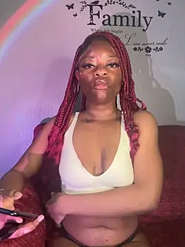 Cleosweetiex online show from May 2026 07:22:01 PM
