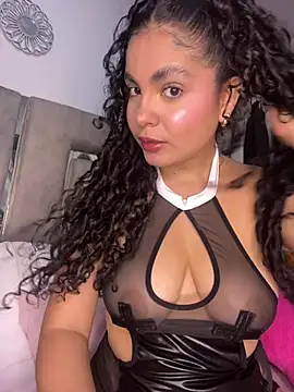 Yassy 11 online show from July 2026 06:47:01 PM