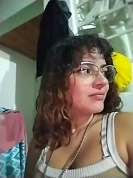 Melissa Girat  online show from May 2026 02:19:02 AM