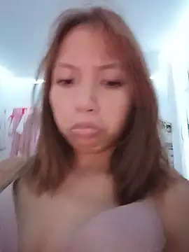 Snapshot of sweetpinayxxx chatting on June 2026 06:20:02 PM sweetpinayxxx online show from June 2026 06:20:02 PM