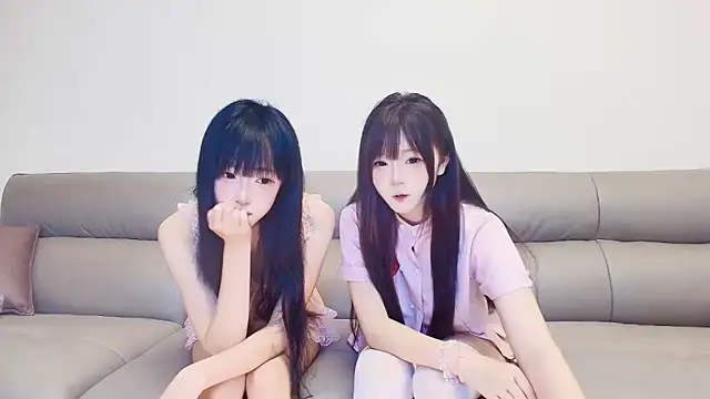 guoguo-888 online show from June 2026 04:15:02 AM