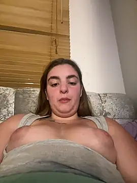 LexiXXoo online show from June 2026 09:45:01 PM