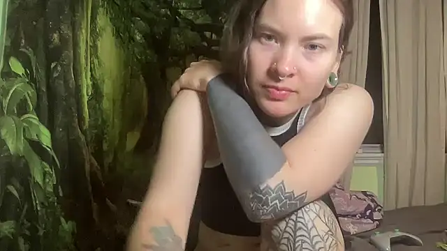 mo0ngoddess online show from November 2025 03:06:02 AM