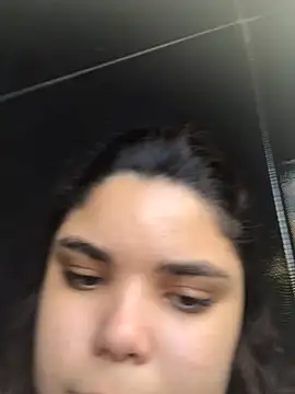 Cliaclara online show from May 2026 06:49:02 PM